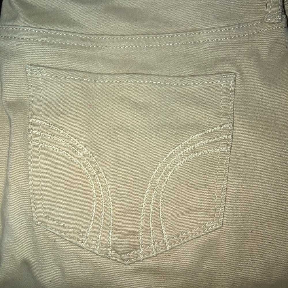 Hollister jenas